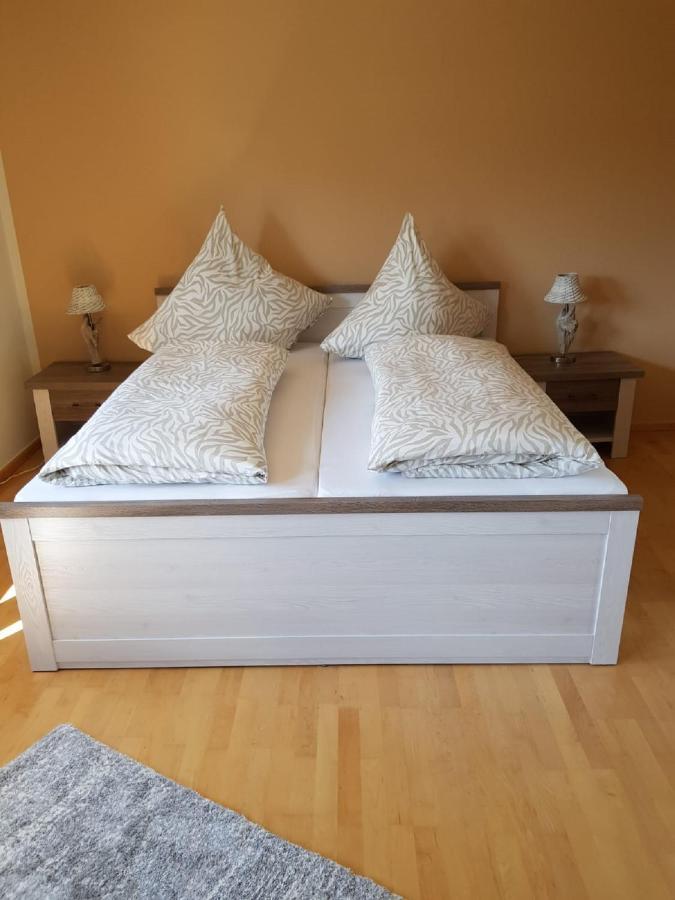 לינדנברג אים אלגאו Ferienappartement Am Nadenberg מראה חיצוני תמונה